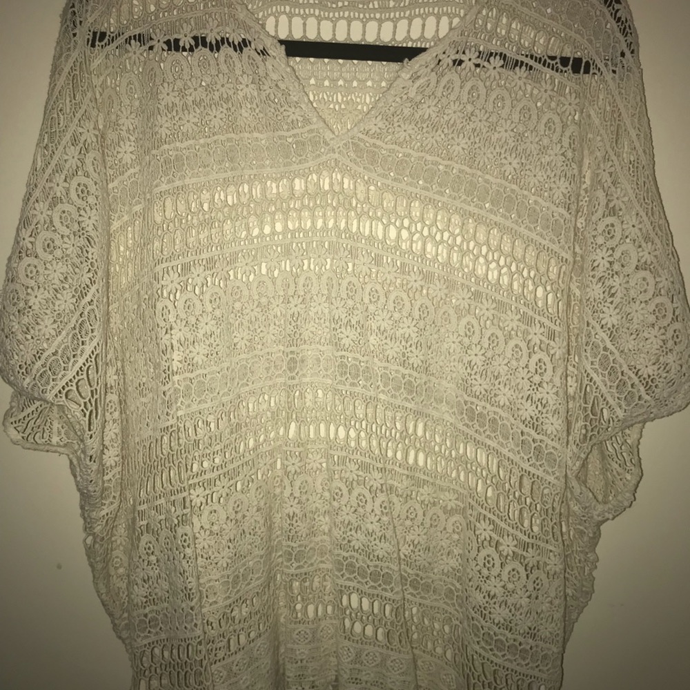 Capri cabi cream top